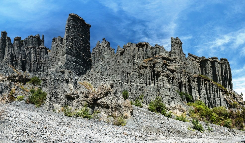 Известняковые скалы Путангиура
