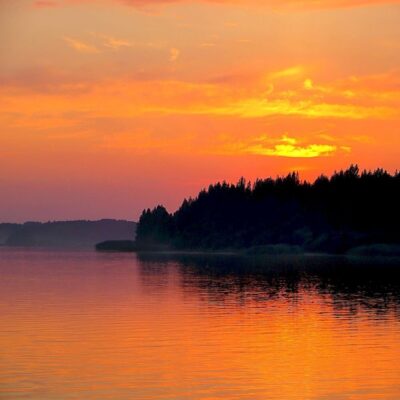Полночное солнце Онежское озеро Карелия