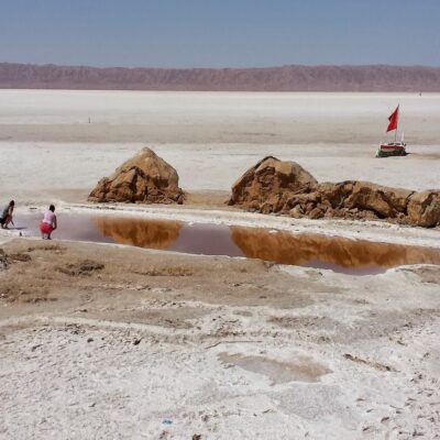 Соляное озеро Шотт-эль-Джерид Тунис