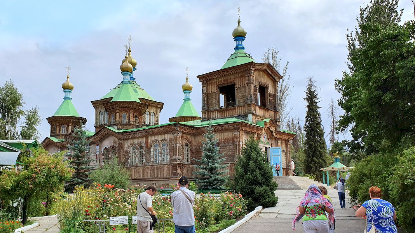 Свято-Троицкая православная церковь в Караколе Иссык Куль Кыргызстан