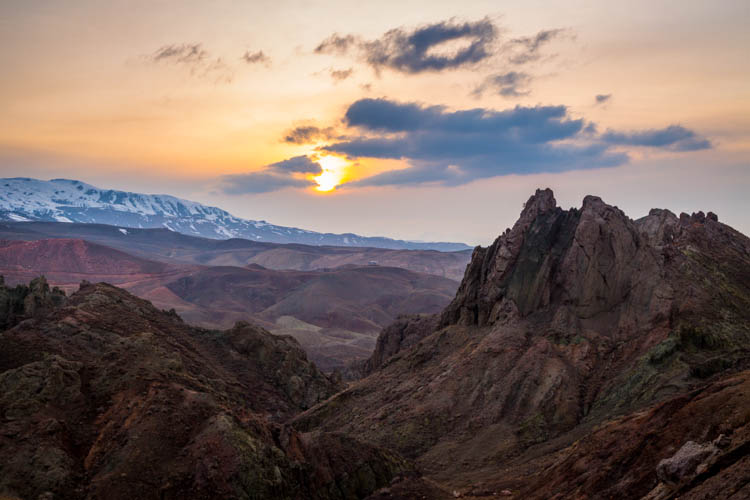 Закат в горах Догубаязит (Баязет) Турция