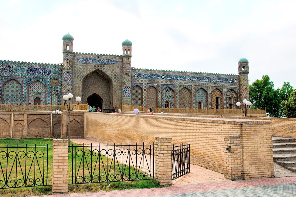 Дворец Худояр-хана в Коканде Узбекистан