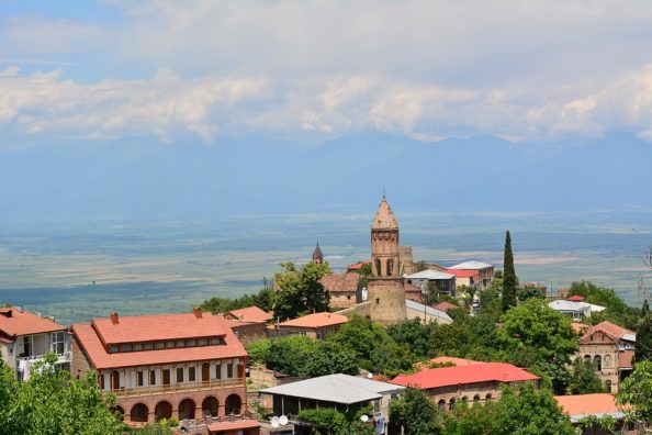 14305Активный тур по солнечной Армении